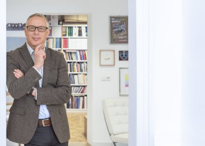 Businessportrait Mann, Bewerbungsbild Mann, Businessportrait Onlocation