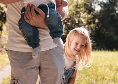 Familien Reportage, Familien Bilder, Portrait Mädchen Outdoor